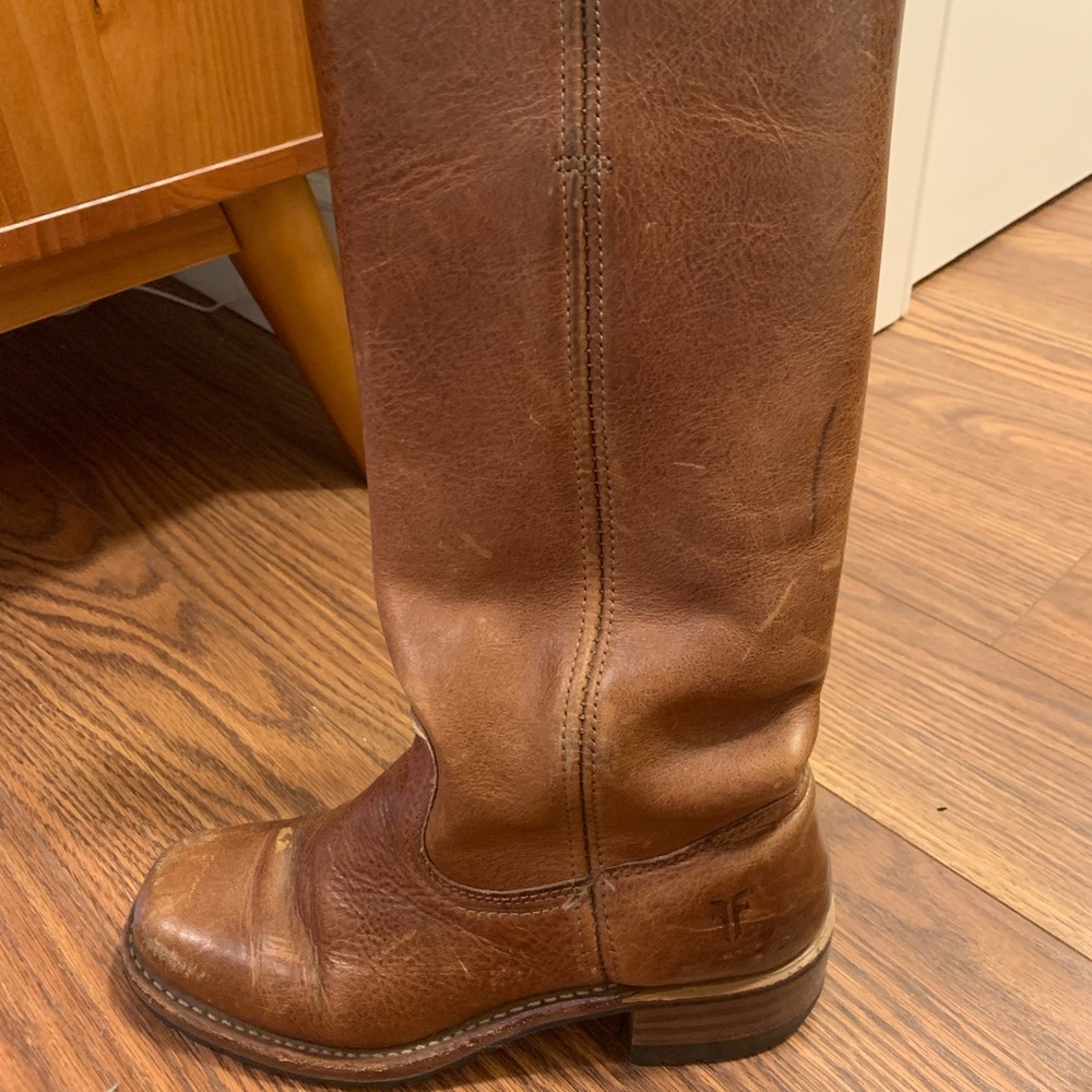 Frye Campus Lug Boots Size 6